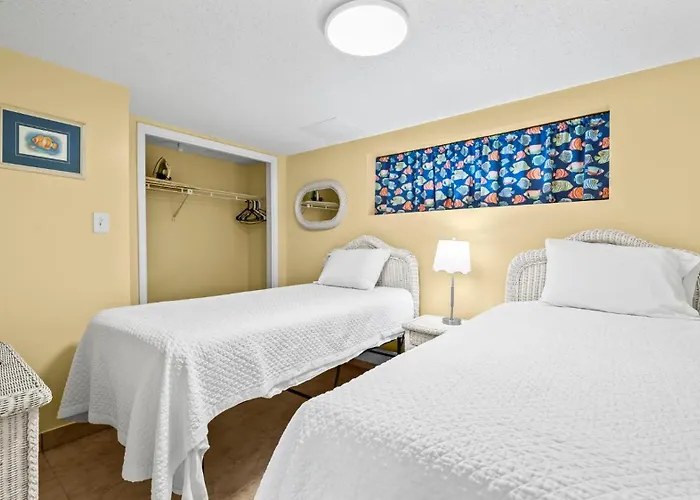 Coastal Comfort Sugar Direct Access Apartment *