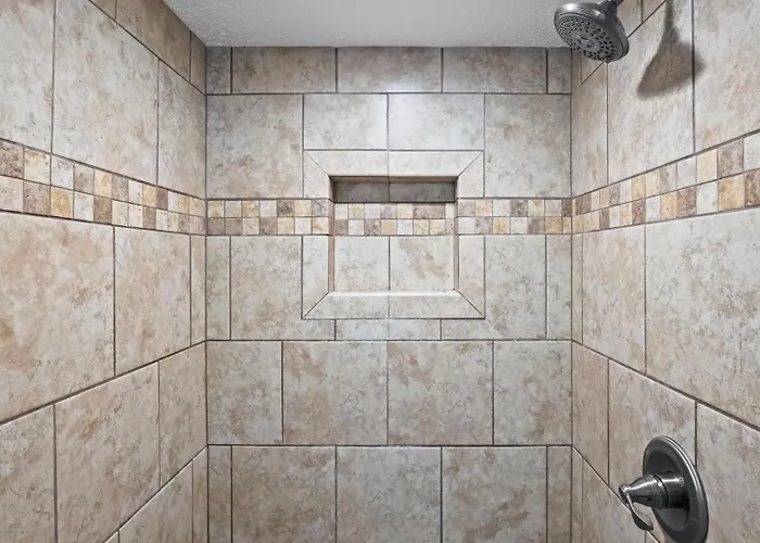 Apartment Coastal Comfort Sugar Direct Access *